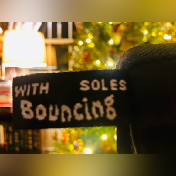 Dr. Martens Airwave Boots *NEW* - Picture 9 of 10